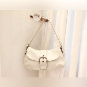 Coach Soho shoulder leather buckle flap handbag NL040-9248